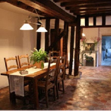Les 5 Sens Bed & Breakfast Luaran gambar