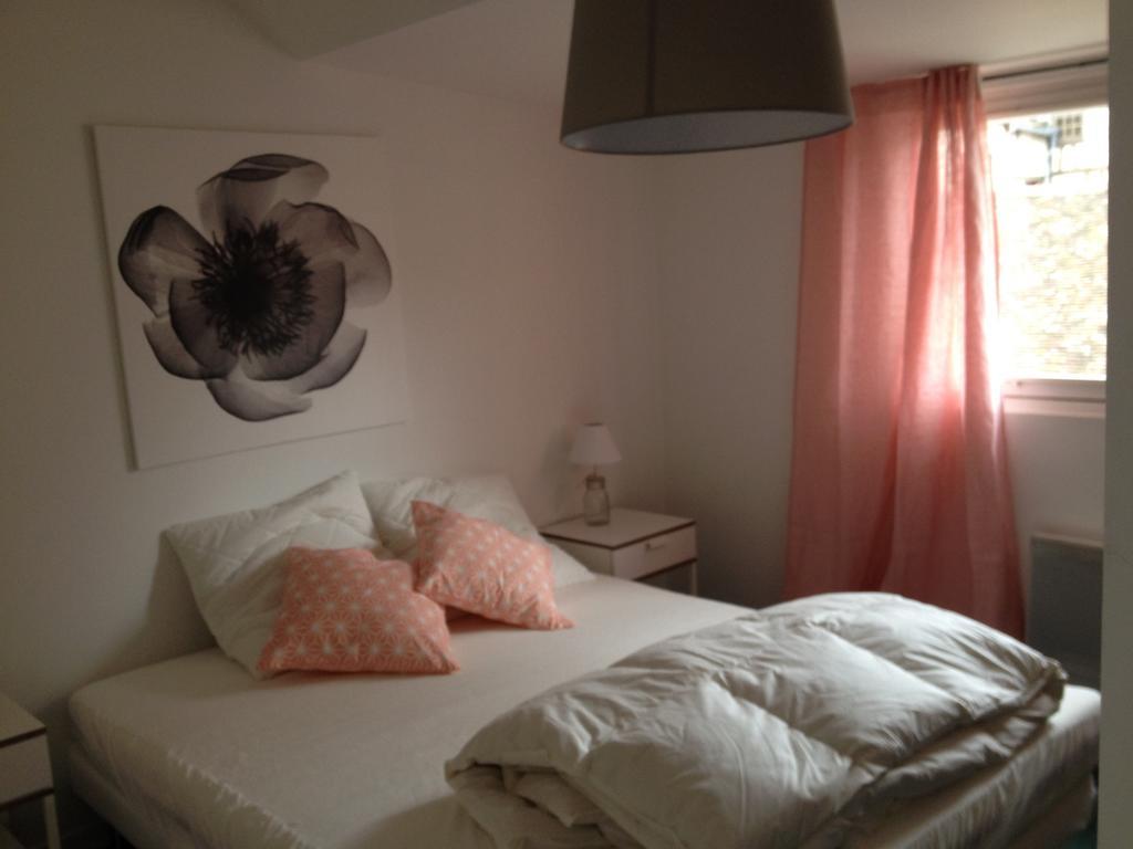 Les 5 Sens Bed & Breakfast Bilik gambar